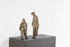 https://www.bettinazuppinger.com/cms/files/projects/skulptur-2016/2016_Eventuell-Figur23SH.jpg